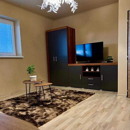 Garzon/ Studio Apartment Sahy Экстерьер фото